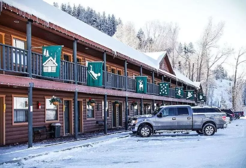 Hotelli High Creek Lodge And Cabins