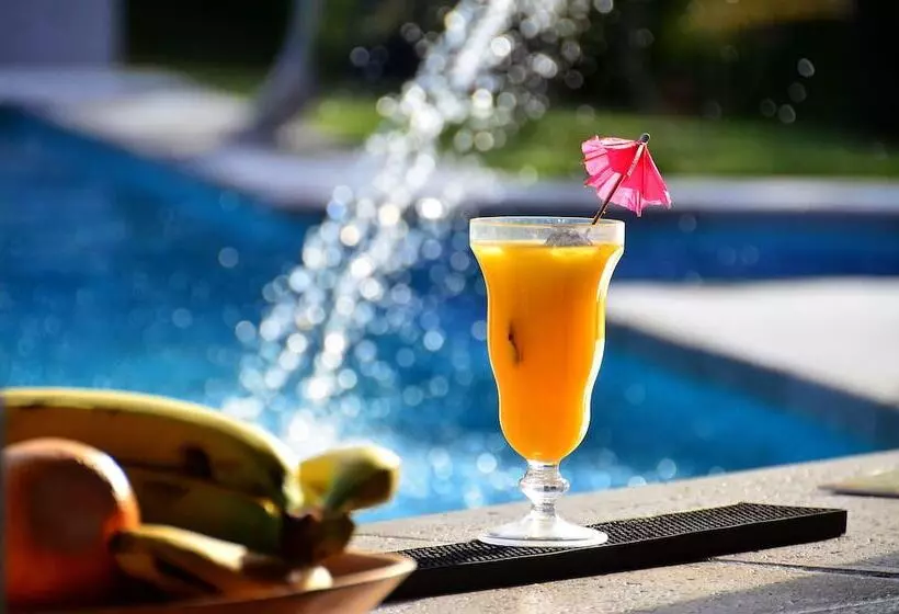 ホテル La Comarca Resort & Spa