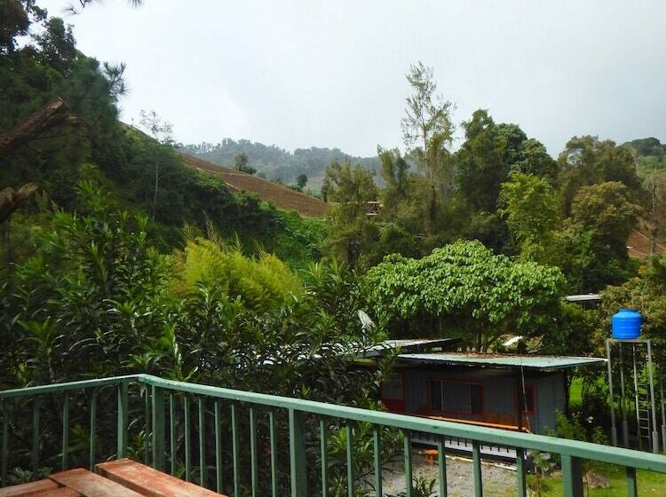 Hotel Los Quetzales Ecolodge & Spa