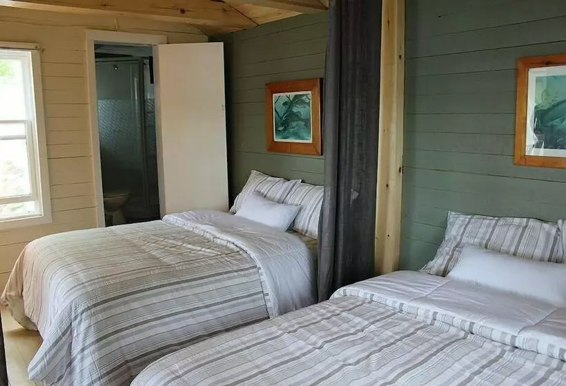 Hotelli Mashkinonje Lodge