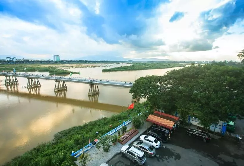 هتل My Tra Riverside