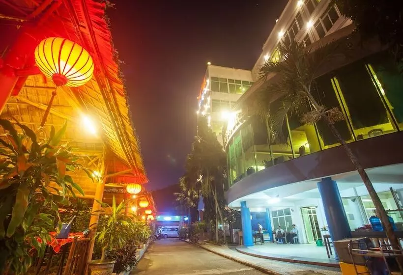 هتل My Tra Riverside