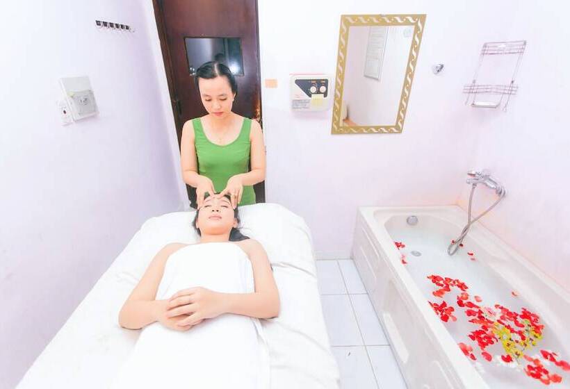 هتل My Tra Riverside