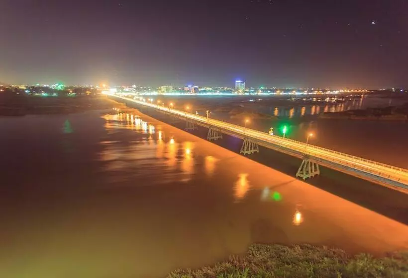 هتل My Tra Riverside