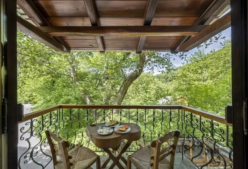 Hotelli Palios Stathmos