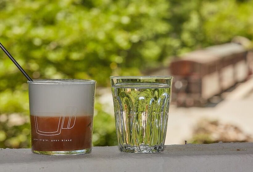 호텔 Palios Stathmos