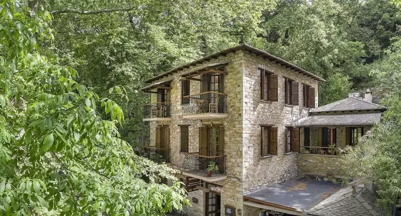 Hotelli Palios Stathmos