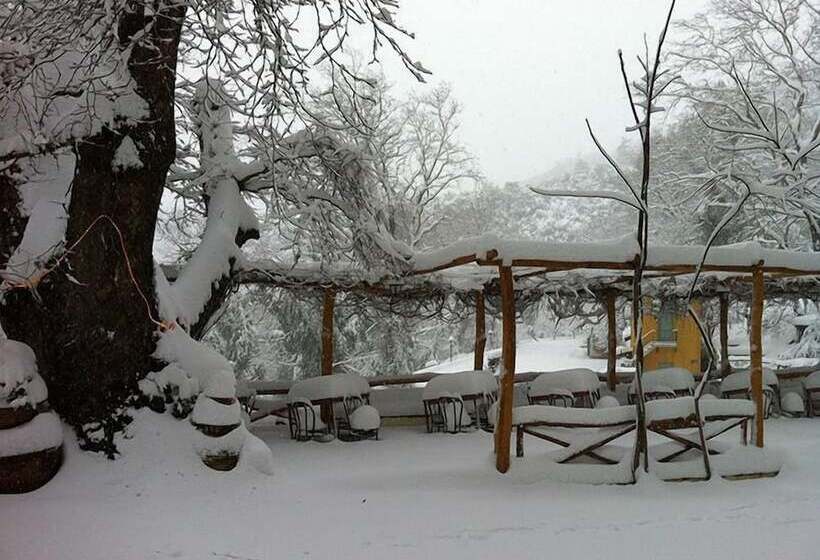 호텔 Palios Stathmos