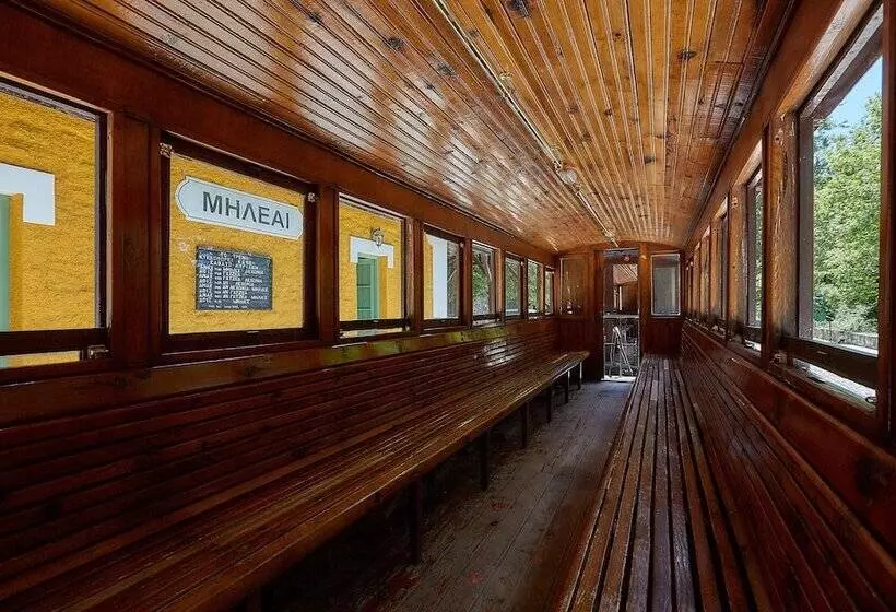 Hotelli Palios Stathmos