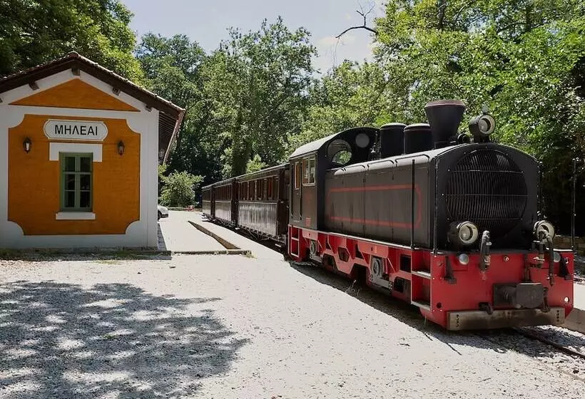 Hotelli Palios Stathmos