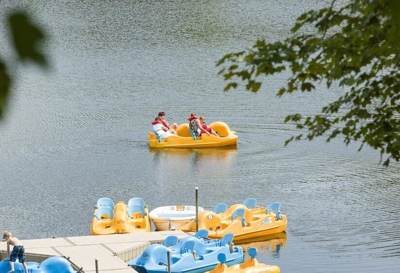 Jellystone Park™ At Birchwood Acres