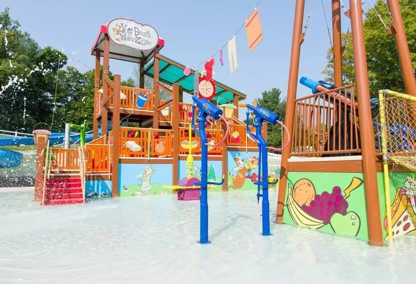 Jellystone Park™ At Birchwood Acres