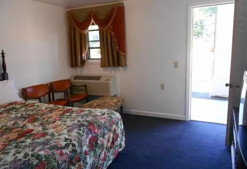 Lamplighter Motel   Clinton, Connecticut