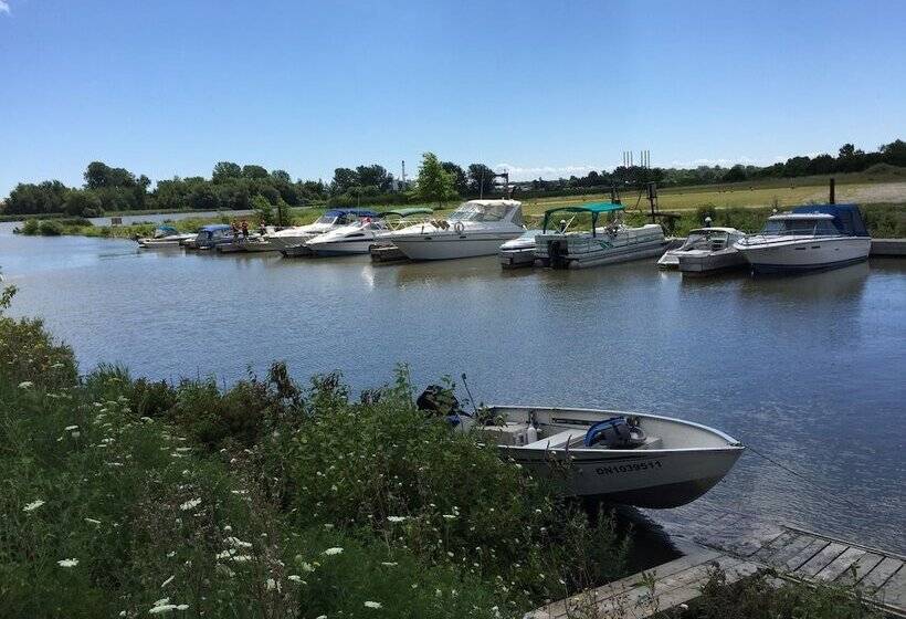 Maitland Shores Trailer Park & Marina
