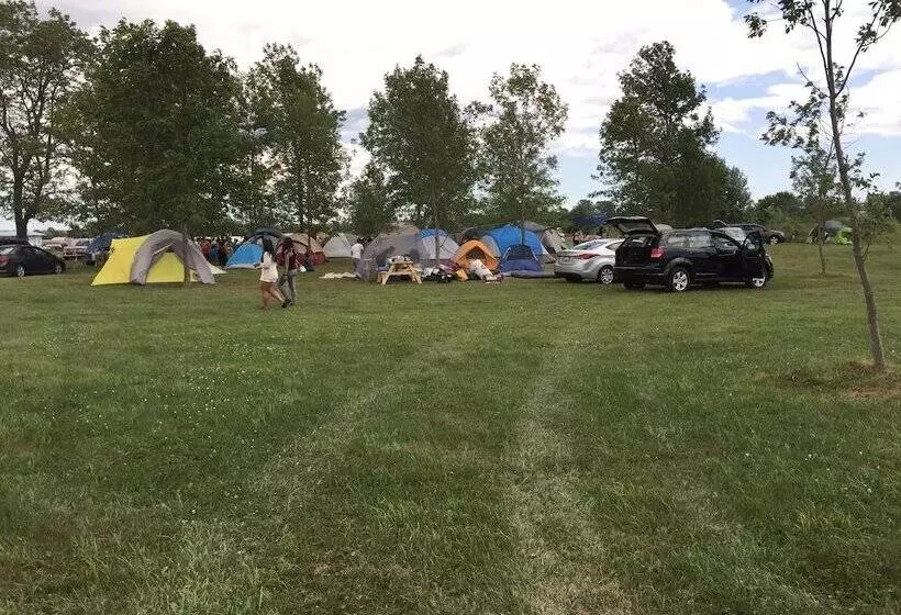 Maitland Shores Trailer Park & Marina