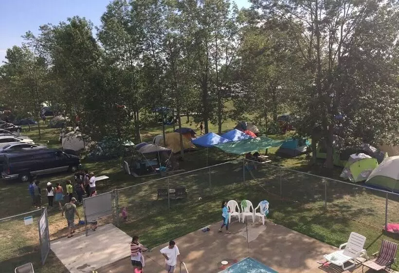 Maitland Shores Trailer Park & Marina