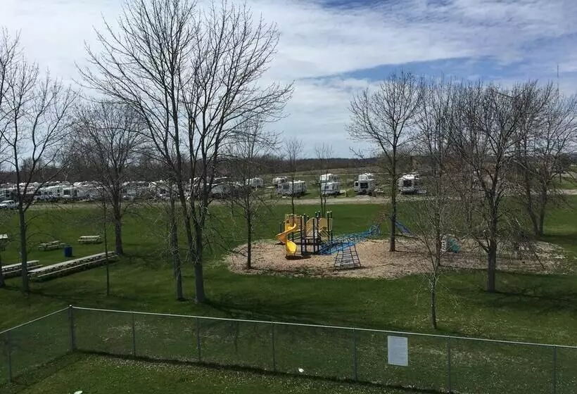 Maitland Shores Trailer Park & Marina