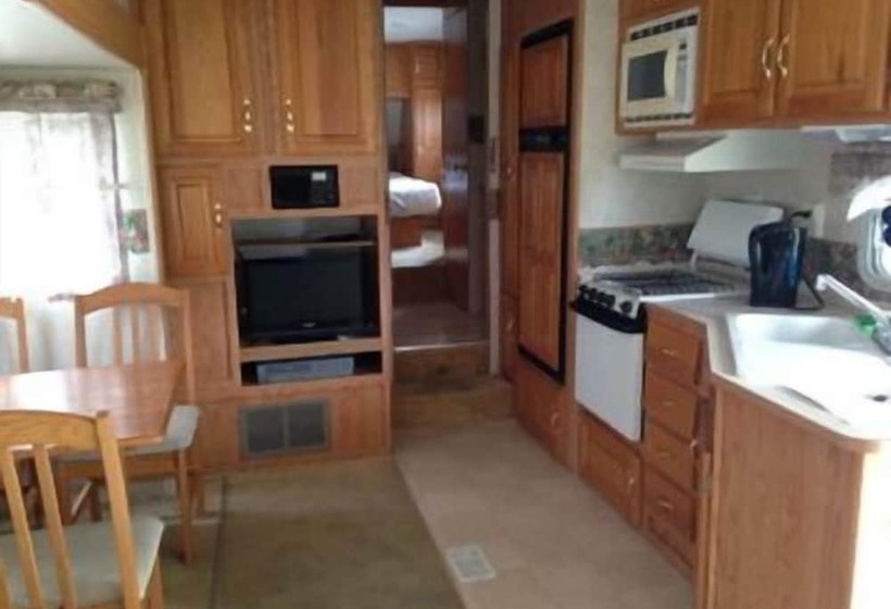 Maitland Shores Trailer Park & Marina