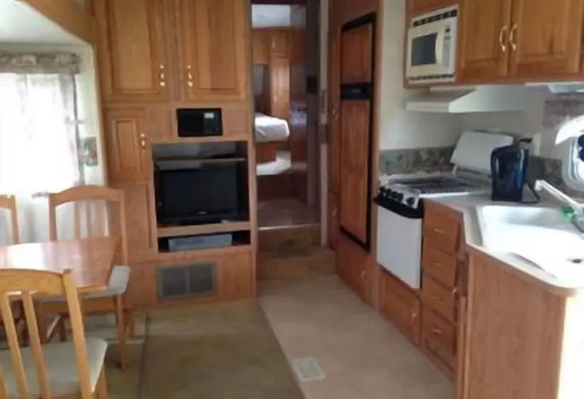 Maitland Shores Trailer Park & Marina