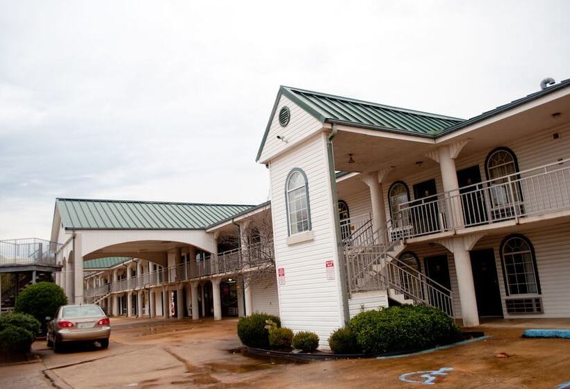 モーテル Americana Inn