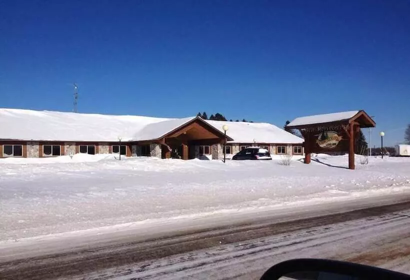 Motelli Chicaugon Lake Inn