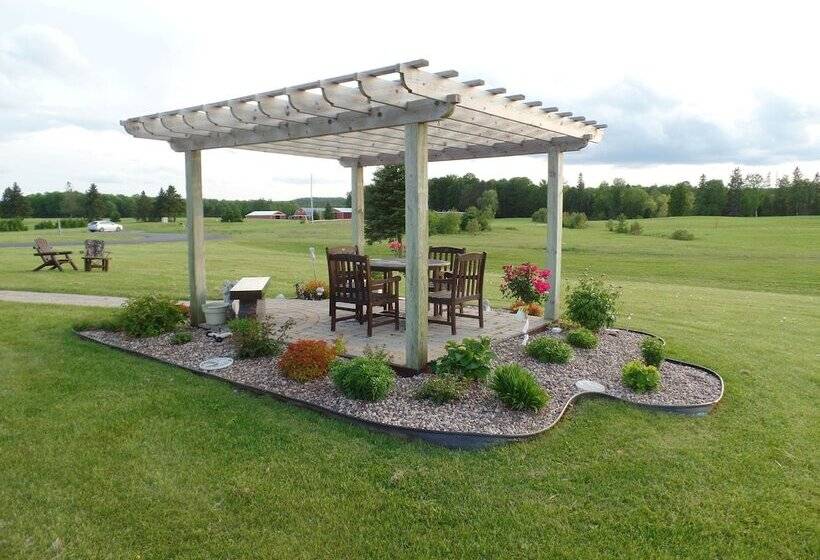 فندق على الطريق Chicaugon Lake Inn