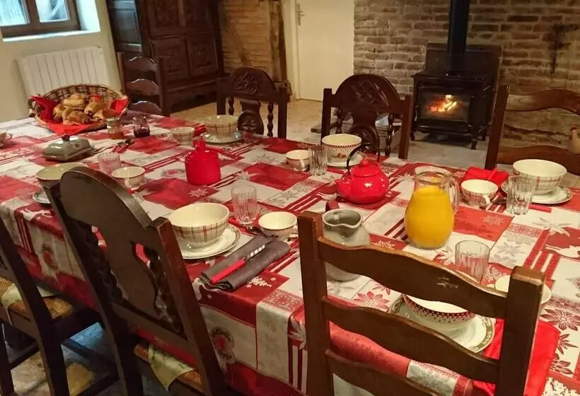 Majatalo A La Poularde
