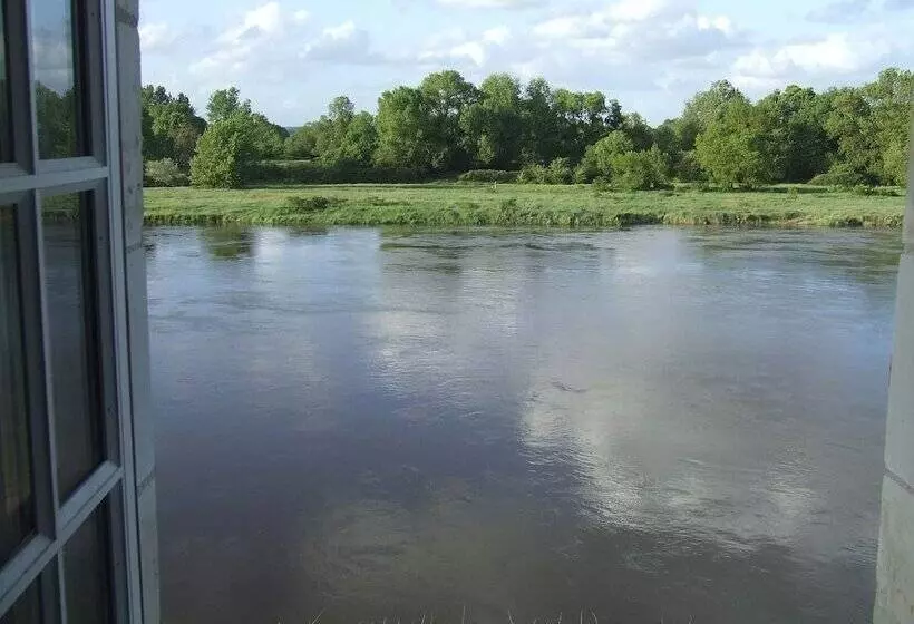 Majatalo La Sterne De Loire Maison D Hôtes