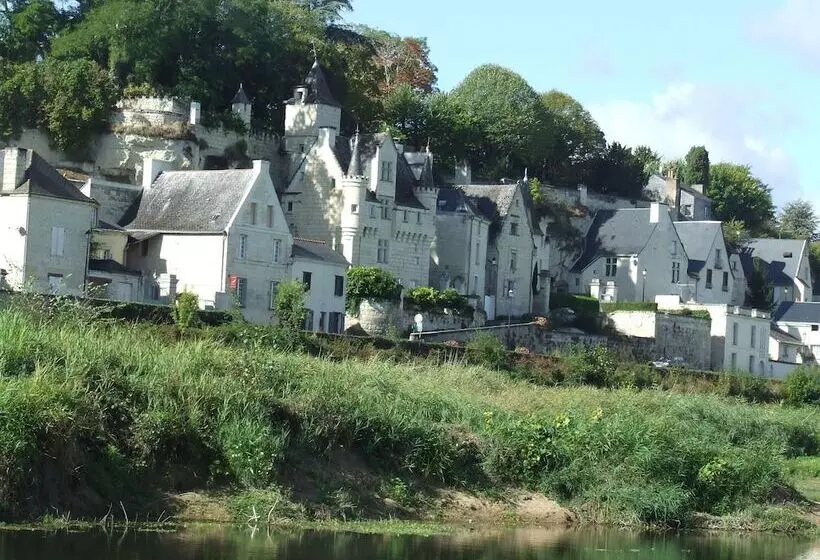 Majatalo La Sterne De Loire Maison D Hôtes