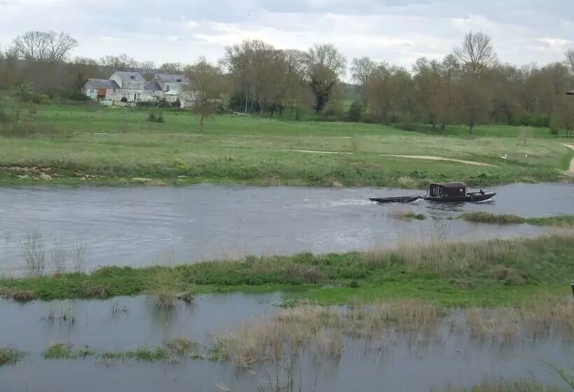 Majatalo La Sterne De Loire Maison D Hôtes