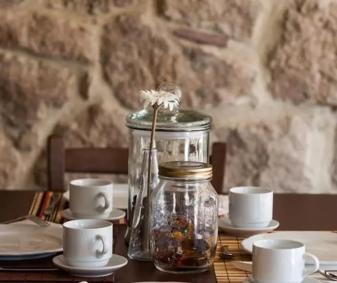 Majatalo Polys Guest House