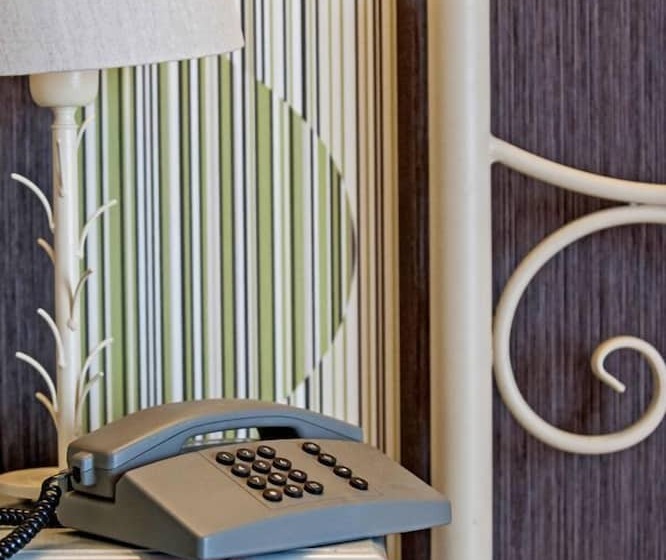 Pensão Polys Guest House