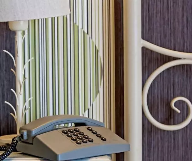 Majatalo Polys Guest House