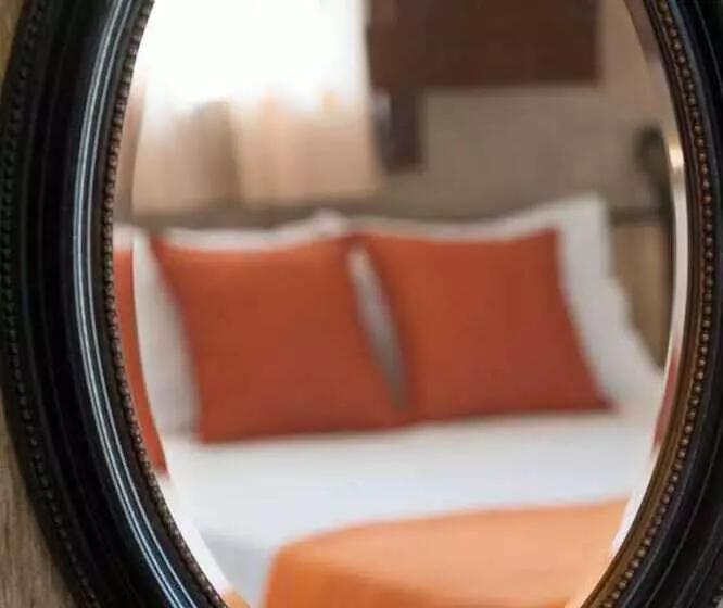 Majatalo Polys Guest House