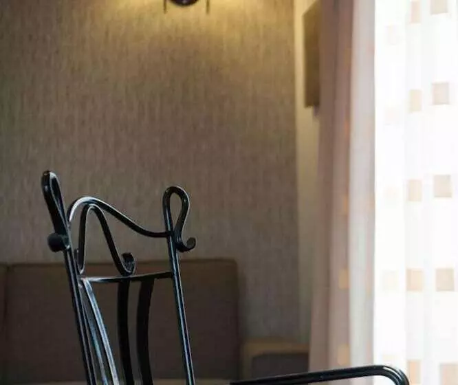 Majatalo Polys Guest House