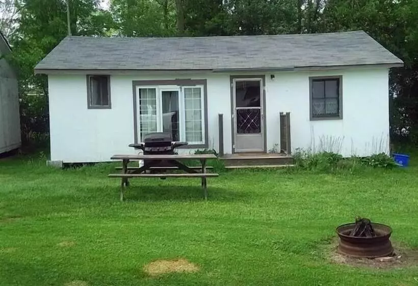 Poplar Grove Fishing Camp