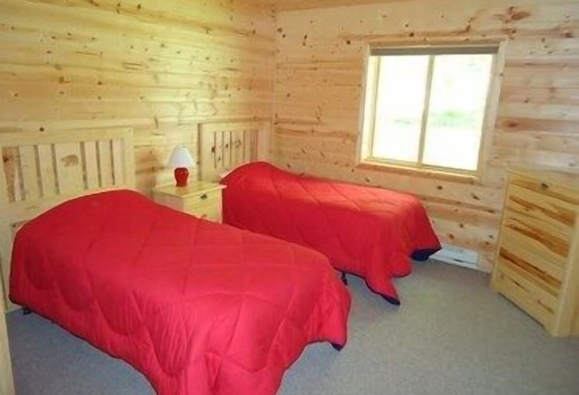 Red Door Resort & Motel