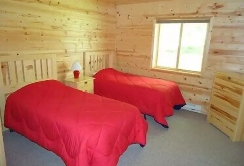 Red Door Resort & Motel