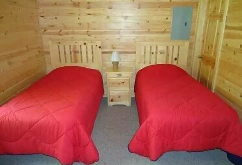 Red Door Resort & Motel