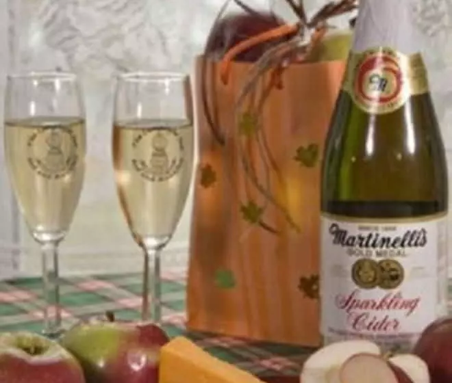 Aamiaismajoitus (B&B) Rockwell Falls Inn And Wine Bar