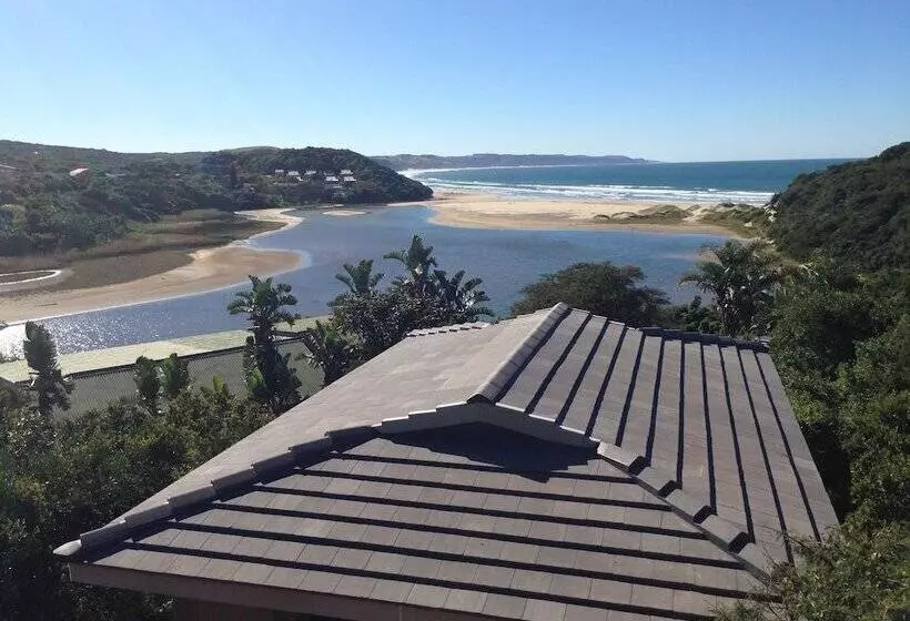 Retkeilymaja Buccaneers Backpackers