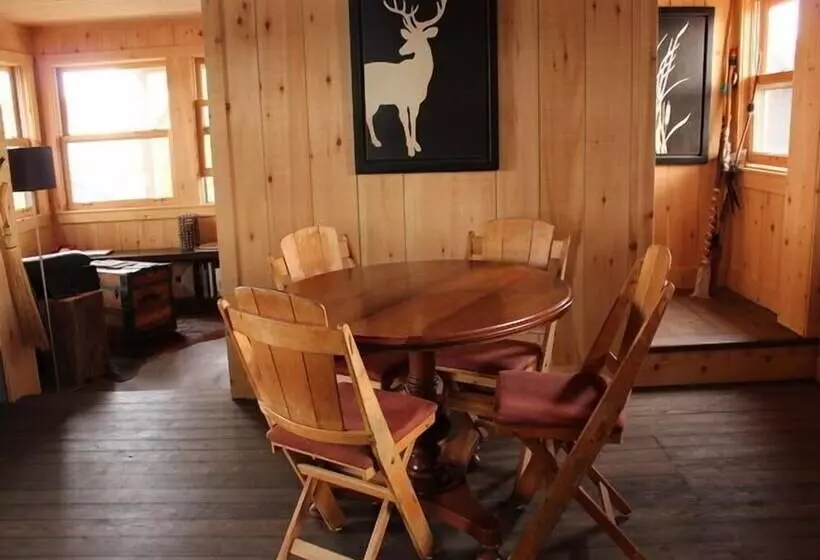 Algonquin Island Retreat