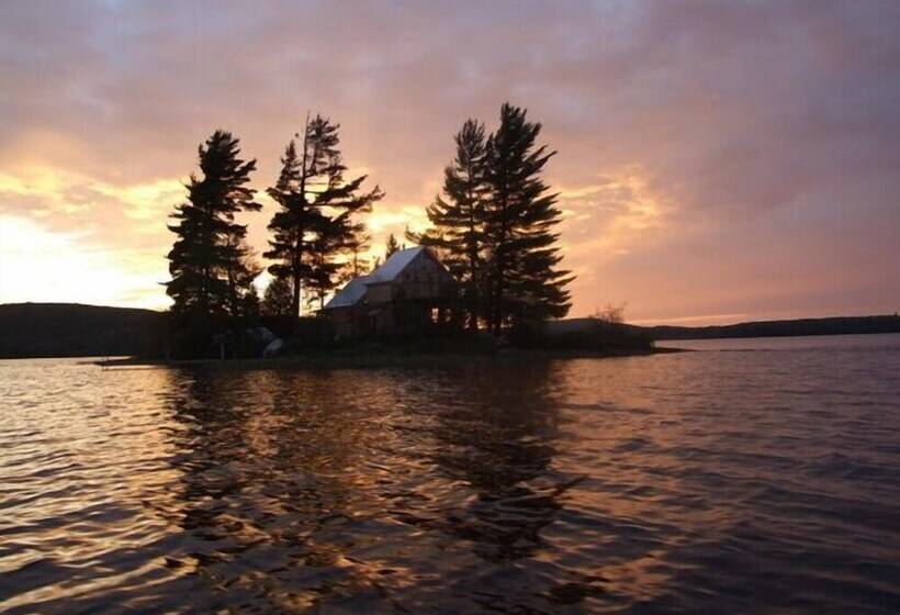 Algonquin Island Retreat