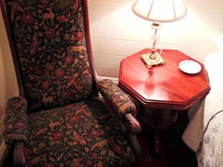 住宿加早餐 Steampacket Inn