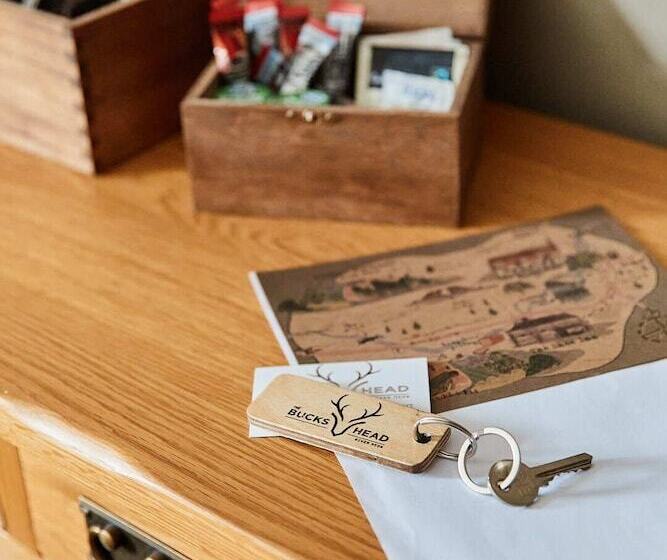 ベッドアンドブレックファースト The Bucks Head