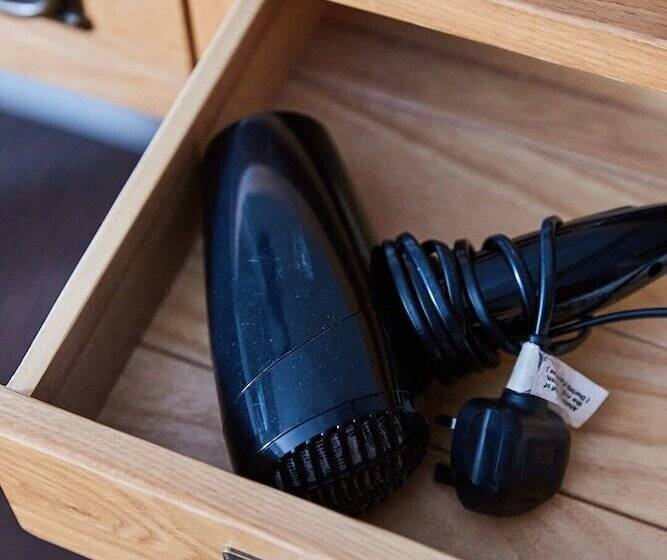 ベッドアンドブレックファースト The Bucks Head