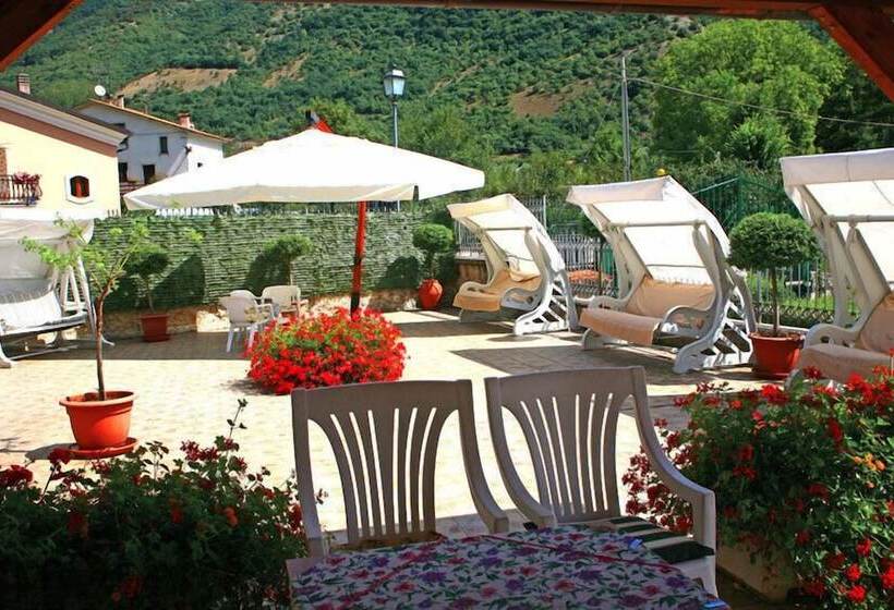 簡易ホテル Albergo Ristorante Il Pescatore