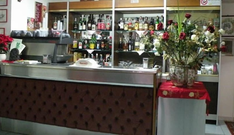 簡易ホテル Albergo Ristorante Il Pescatore