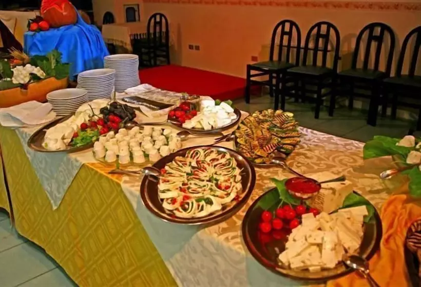 簡易ホテル Albergo Ristorante Il Pescatore