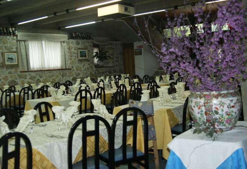 簡易ホテル Albergo Ristorante Il Pescatore